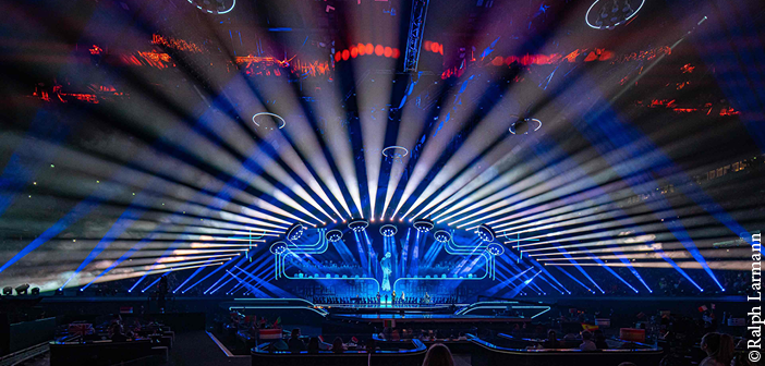 Huracán lights as used during Portugal’s song. Image: Ralph Larmann