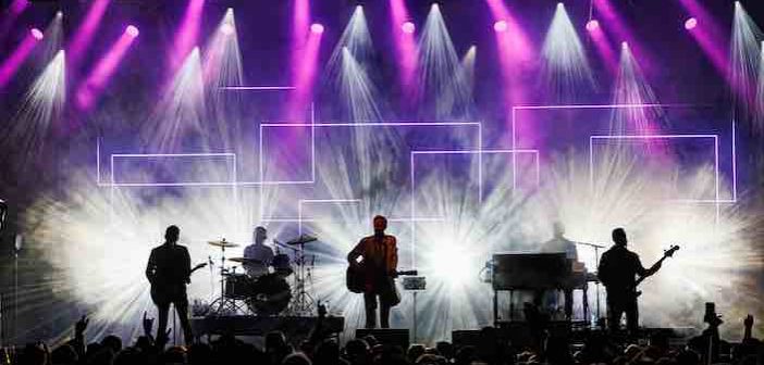 Postgirobygget performing on stage