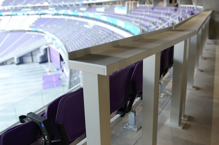 The new VIP Drink Rail